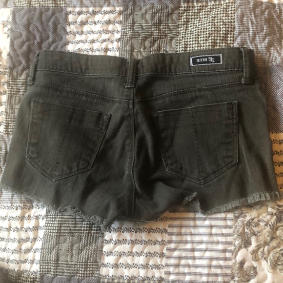 Jean shorts - Picture 2 of 2